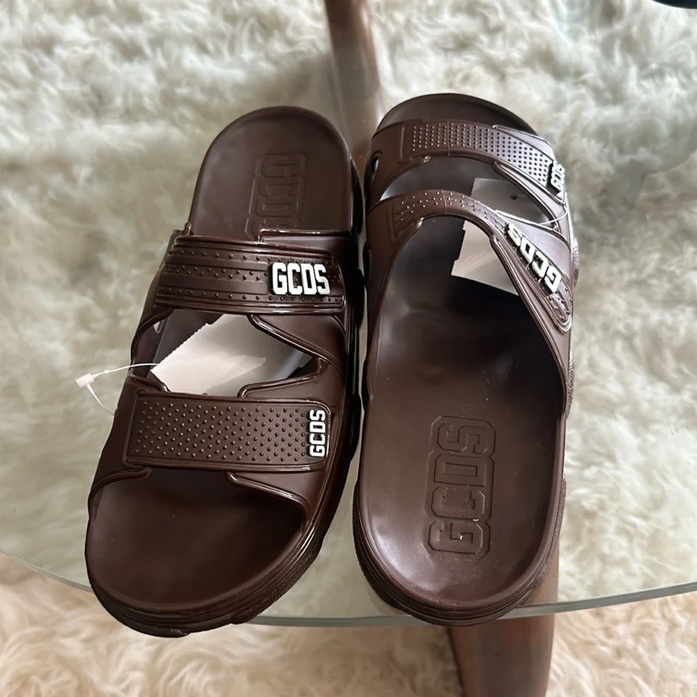 GCDS Sandals - Picture 4 of 5